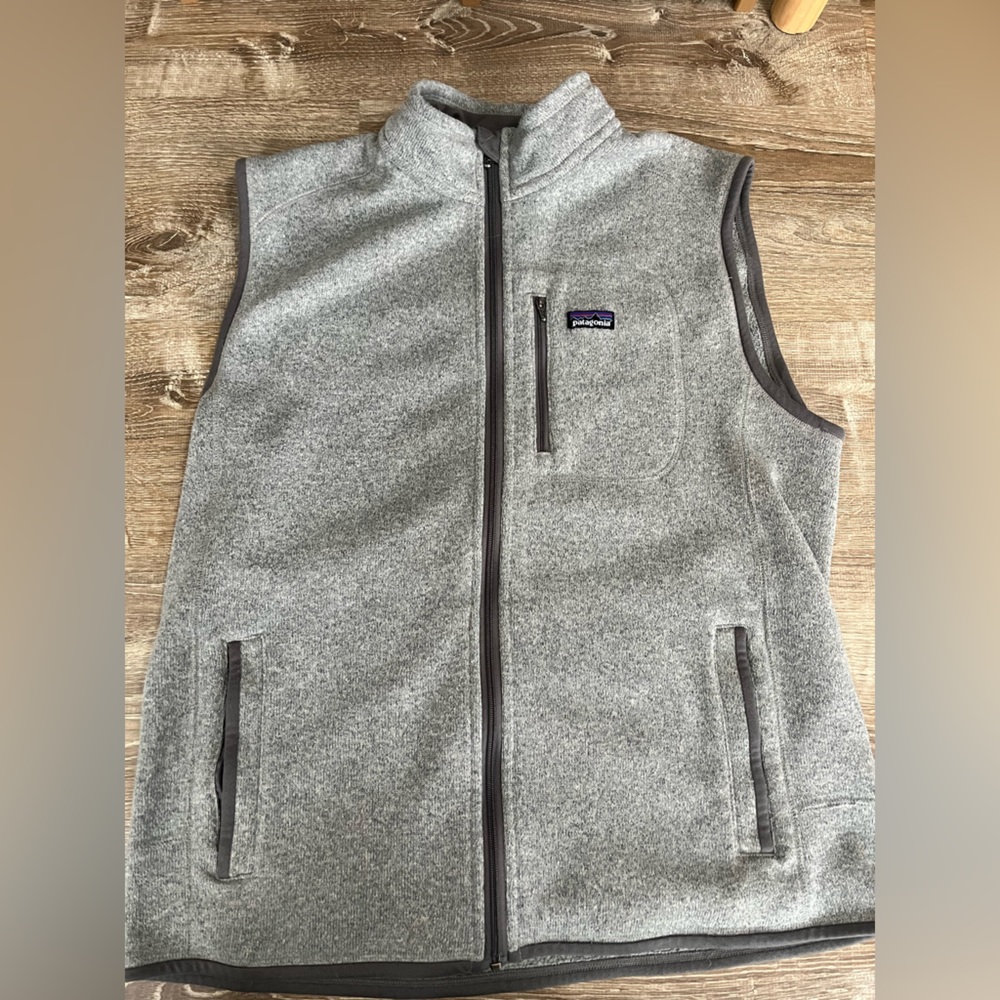 grey patagonia xl vest
